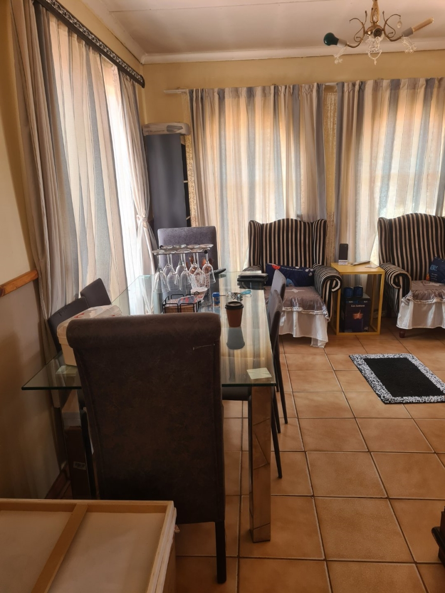 To Let 3 Bedroom Property for Rent in Ehrlich Park Free State